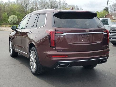 Used 2022 Cadillac XT6 Premium Luxury w/ LPO, Floor Liner Package AWD/4WD image 5