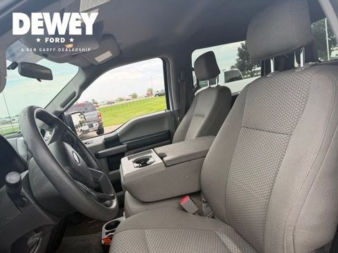 Used 2015 Ford F150 XLT AWD/4WD image 17