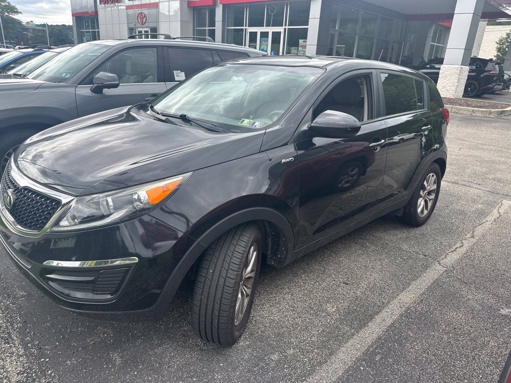 Used 2016 Kia Sportage LX AWD/4WD image 1