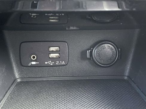 Certified 2024 Subaru Forester Premium image 21