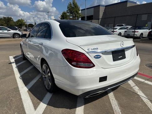 Used 2017 Mercedes-Benz C 300 Sedan image 3