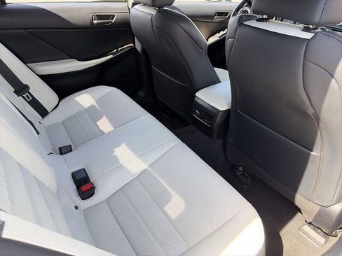 Used 2022 Lexus IS 350 F Sport image 15