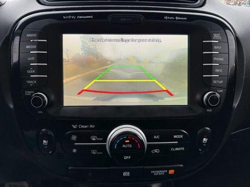 Used 2015 Kia Soul ! w/ Sun & Sound Package image 77