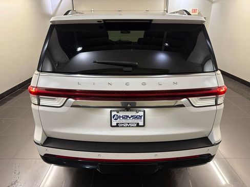 Used 2022 Lincoln Navigator Reserve w/ Equipment Group 201A AWD/4WD image 5