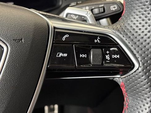 Used 2023 Audi RS 6 AWD/4WD image 22