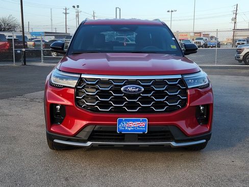 New 2026 Ford Explorer Platinum image 3