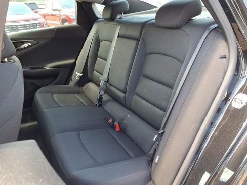 Used 2024 Chevrolet Malibu LT FWD image 17