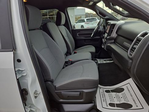 Used 2024 RAM 2500 Big Horn image 17