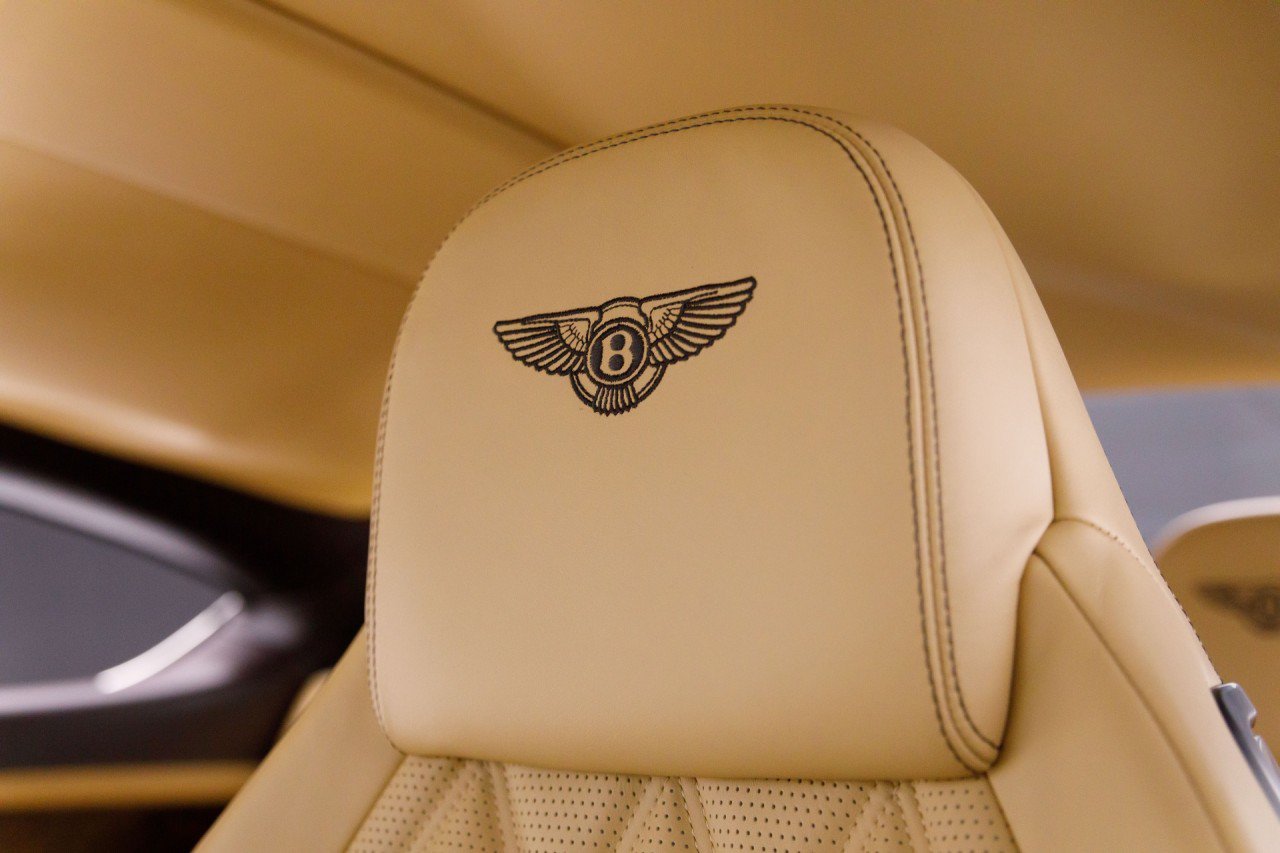 Used 2012 Bentley Continental GT AWD/4WD image 30