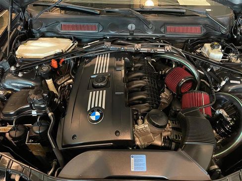 Used 2009 BMW 135i Convertible image 76