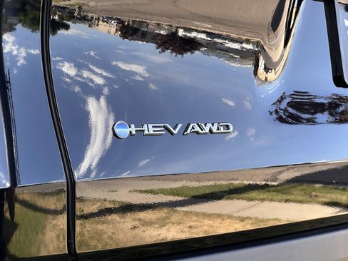 Used 2026 Toyota Grand Highlander AWD Hybrid image 9
