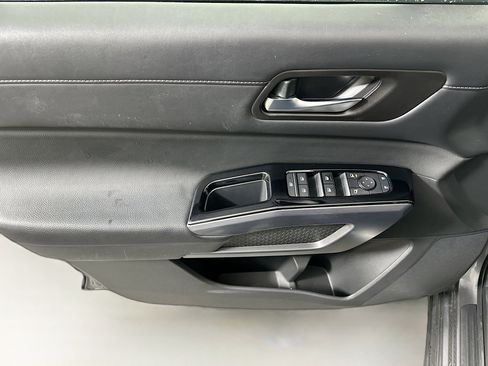 Used 2023 Nissan Pathfinder SL image 15