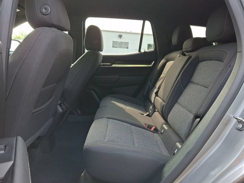 Used 2025 GMC Terrain Elevation AWD/4WD image 10