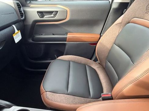 New 2025 Ford Bronco Sport Outer Banks w/ Outer Banks Tech Package+ image 23