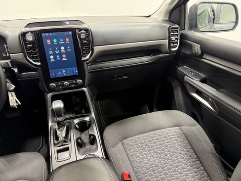 Used 2025 Ford Ranger XLT w/ Trailer Tow Package image 41