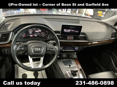 Used 2020 Audi Q5 2.0T Premium Plus w/ Premium Plus Package AWD/4WD image 18