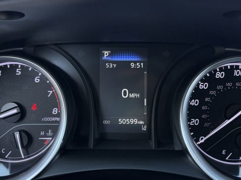 Used 2023 Toyota Camry LE image 15