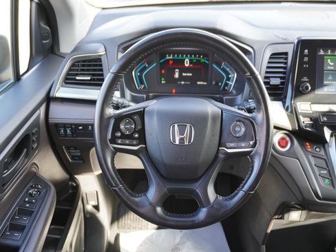Used 2019 Honda Odyssey EX-L image 16