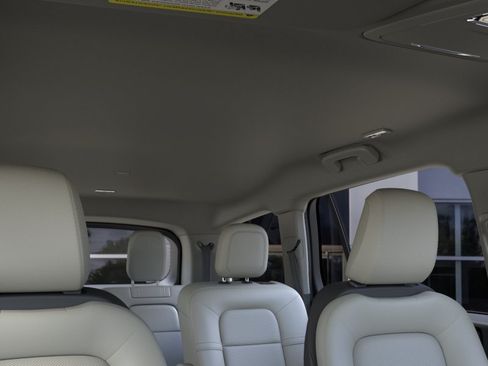 New 2026 Lincoln Aviator 2WD image 22