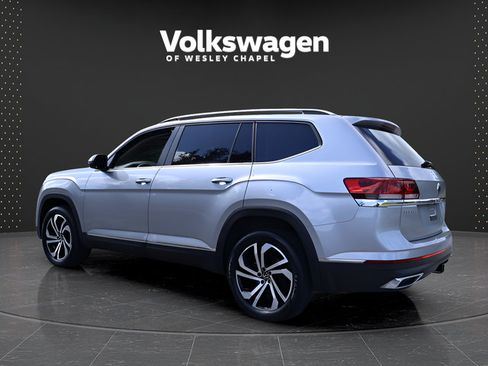 Certified 2023 Volkswagen Atlas SEL AWD/4WD image 6