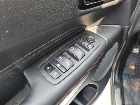 Used 2023 Dodge Durango R/T RWD image 33
