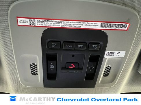 Used 2025 Toyota Camry XLE w/ Premium Plus Package AWD/4WD image 24