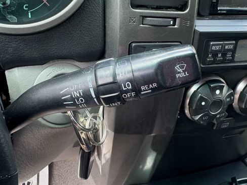 Used 2007 Toyota 4Runner SR5 image 27