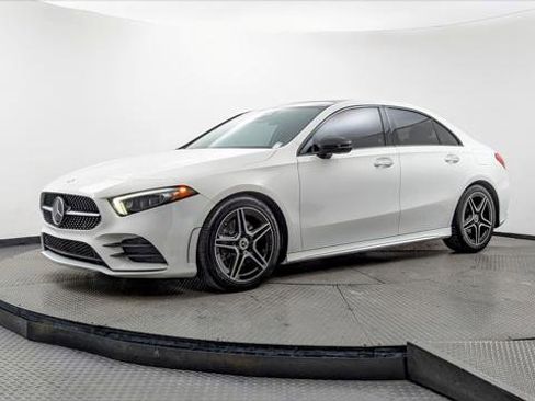 Used 2019 Mercedes-Benz A 220 image 2