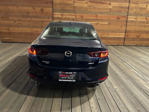Used 2020 MAZDA MAZDA3 AWD Sedan w/ Preferred Package image 6