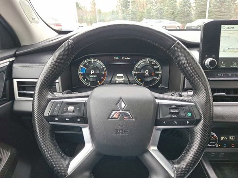 Used 2023 Mitsubishi Outlander SEL image 19