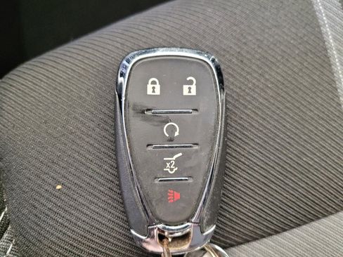 Used 2024 Chevrolet Blazer LT w/ Convenience Package image 32