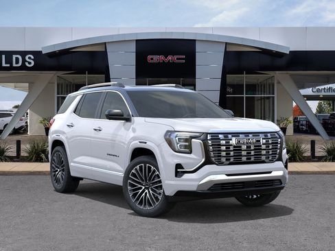 New 2026 GMC Terrain Denali w/ LPO, Black Badging Package AWD/4WD image 7