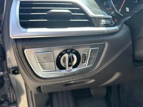 Used 2016 BMW 750i xDrive AWD/4WD image 6