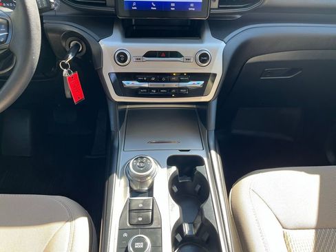 Used 2022 Ford Explorer 4WD image 38