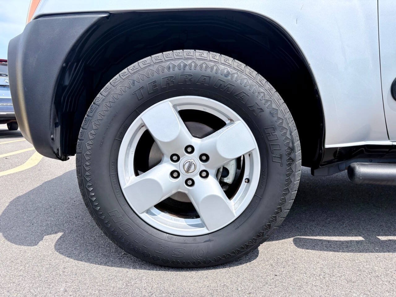 Used 2005 Nissan Xterra SE AWD/4WD image 38
