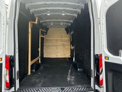 Used 2024 Ford Transit 250 148 High Roof Extended w/ Load Area Protection Package RWD image 26