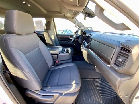 Used 2023 GMC Sierra 1500 Elevation image 25