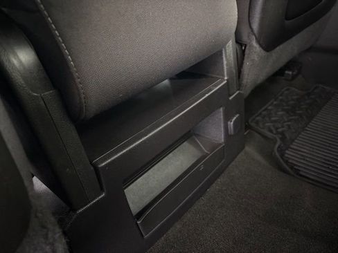 Used 2015 Chevrolet Silverado 1500 LT image 28