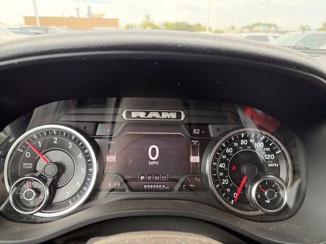 Used 2020 RAM 1500 Laramie AWD/4WD image 9