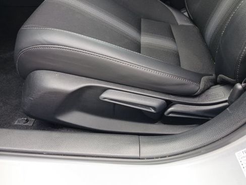 Certified 2025 Honda Civic Sport image 11
