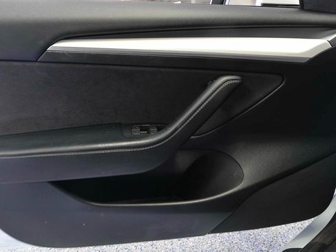 Used 2022 Tesla Model 3 Performance AWD/4WD image 6