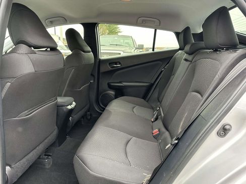 Used 2022 Toyota Prius LE image 22