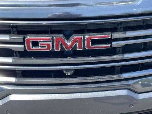 Used 2021 GMC Acadia AT4 w/ Technology Package AWD/4WD image 24