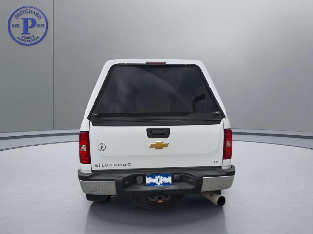 Used 2010 Chevrolet Silverado 2500 LT w/ Interior Plus Package AWD/4WD image 6
