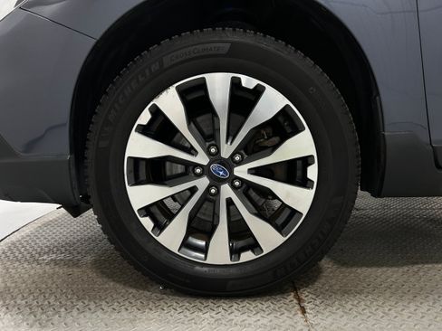 Used 2016 Subaru Outback 3.6R Limited AWD/4WD image 39