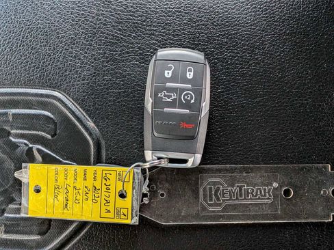 Used 2020 RAM 2500 Laramie image 30