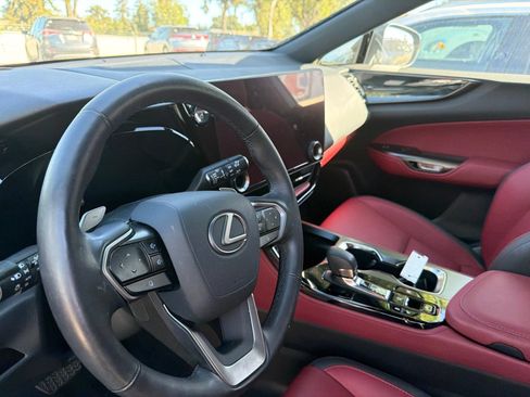 Used 2024 Lexus NX 350h AWD w/ Vision Package image 10