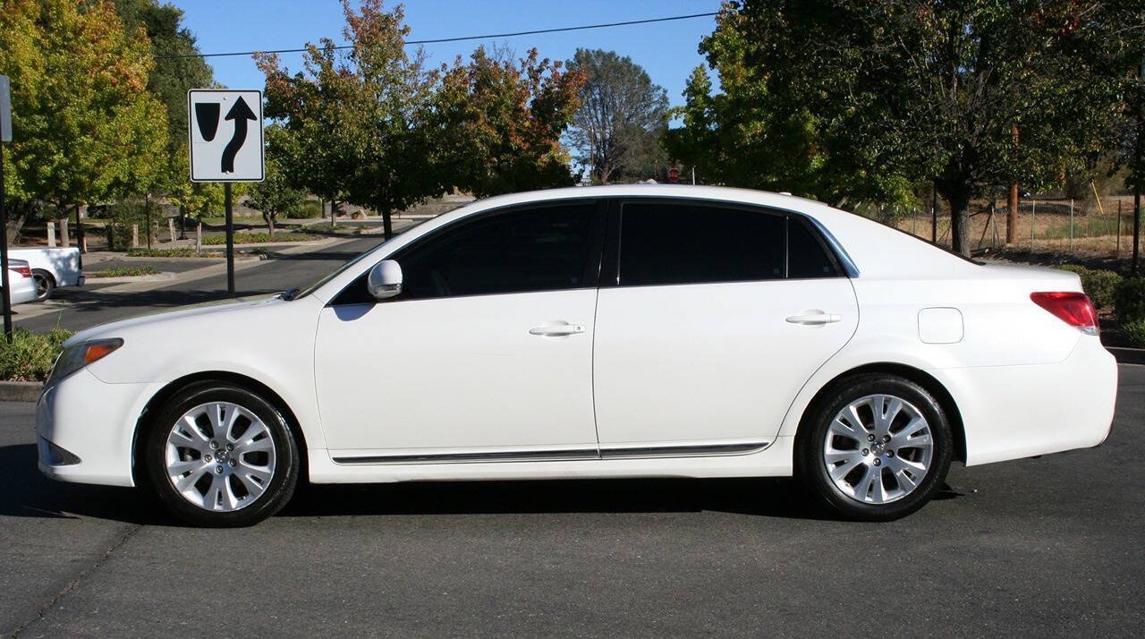 Used 2011 Toyota Avalon FWD image 7