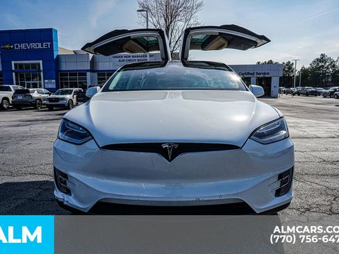 Used 2017 Tesla Model X 90D image 23