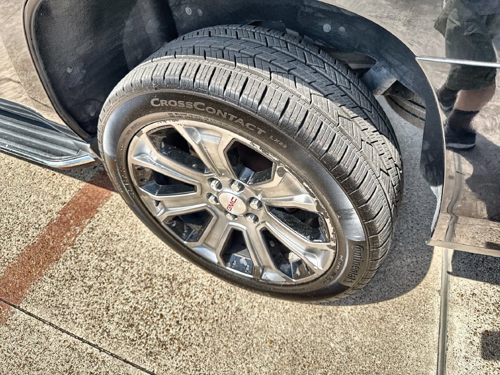 Used 2017 GMC Yukon SLT RWD image 12